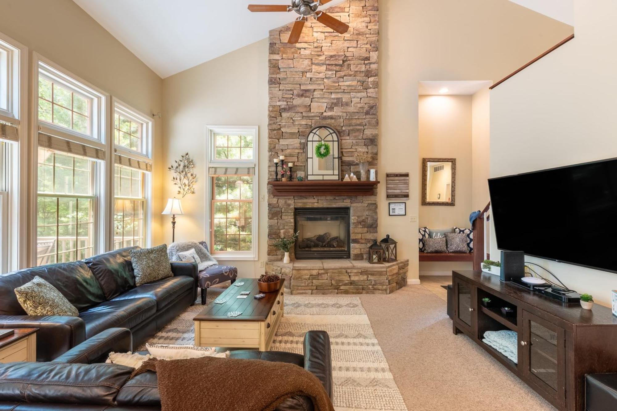 Highland Hideaway By Avantstay Group Poconos Retreat W Patio Game Room Lake Harmony Kültér fotó